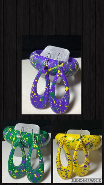 Mardi Gras splash paint set, wood jewelry set, Mardi Gras jewelry, Mardi Gras inspired earrings, Mardi Gras inspired bracelet