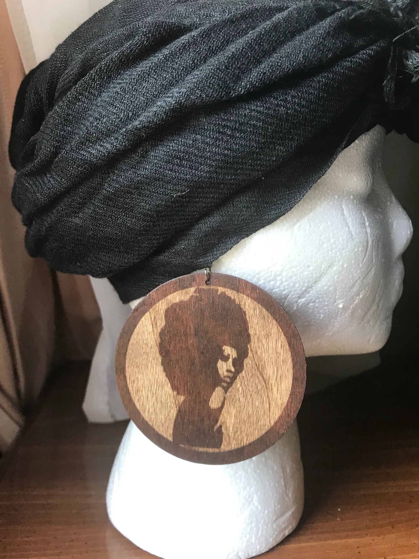 Afro Queen natural wood earrings, afro Queen earrings, wood earrings, african inspired earrings, queen earrings
