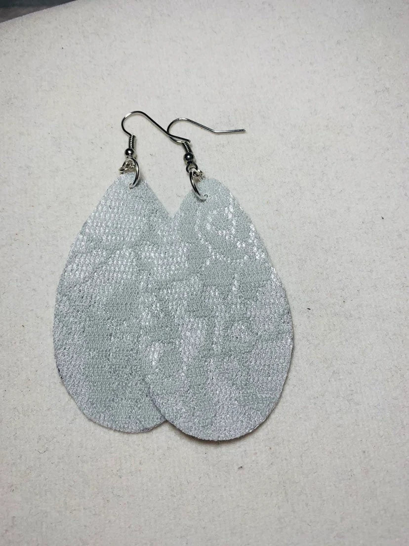 Lace teardrop earrings, lace earrings, fabric lace earrings, teardrop earrings, colorful lace earrings