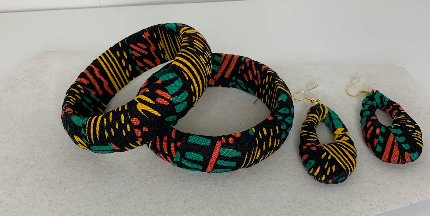 Gorgeous kente cloth wrapped bracelets and earrings set, african inspired jewelry, bracelets earrings